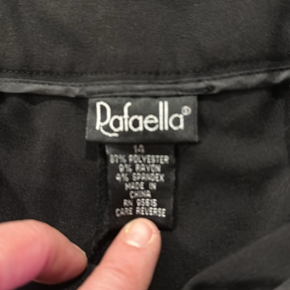 Rafaella shorts size 14 - Picture 3 of 4